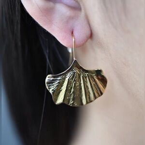 NWT Ginko gold plated earrings